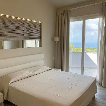 Borgo San Cosmo Tropea Bed & Breakfast Brattiro