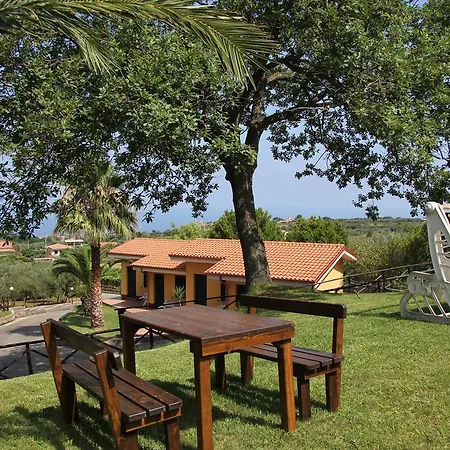 Borgo San Cosmo Tropea 4*