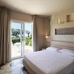 Borgo San Cosmo Tropea فندق مبيت وإفطار 4*