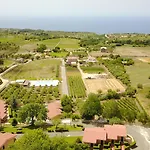 Borgo San Cosmo Tropea 4* Brattiro