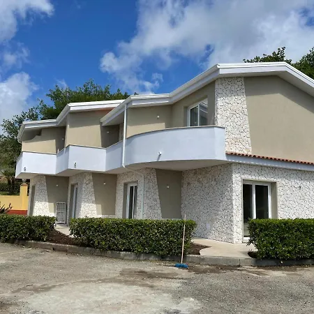 Borgo San Cosmo Tropea 4* Brattiro