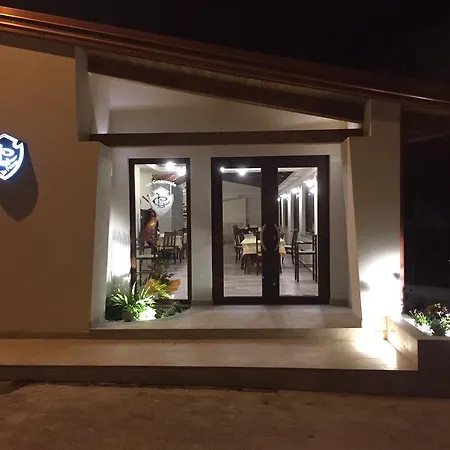 Borgo San Cosmo Tropea 4* Brattiro