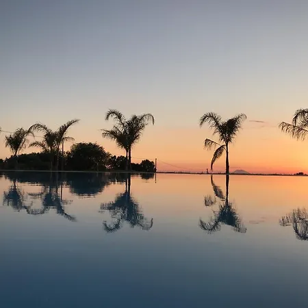 Borgo San Cosmo Tropea 4*