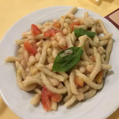 Borgo San Cosmo Tropea 4* Brattiro