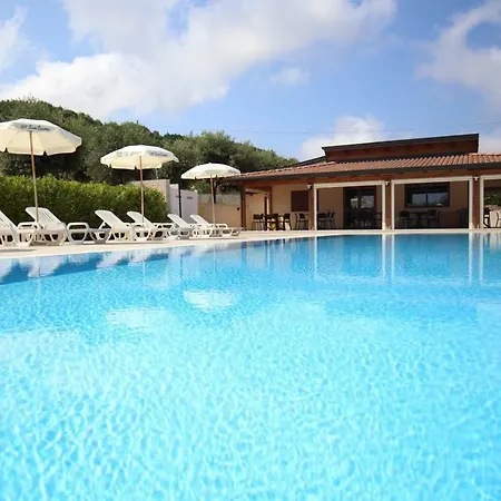 Borgo San Cosmo Tropea 4*