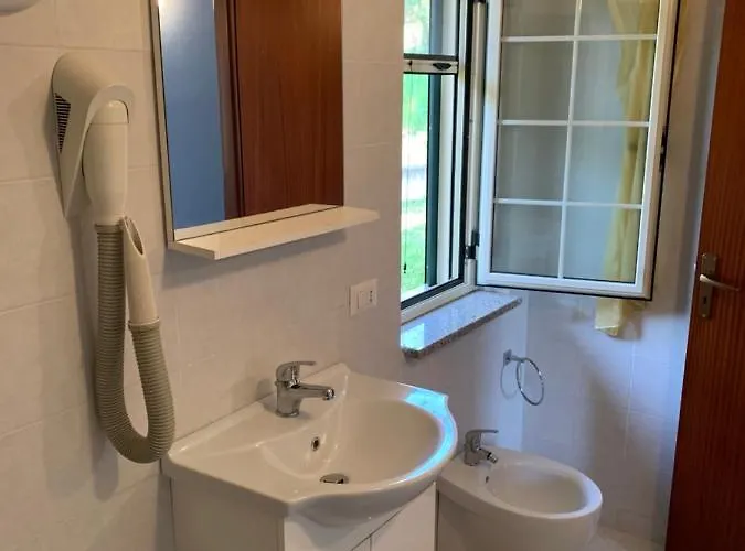 Borgo San Cosmo Tropea 4* Brattiro