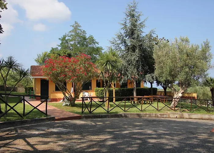 Borgo San Cosmo Tropea Bed & Breakfast Brattiro