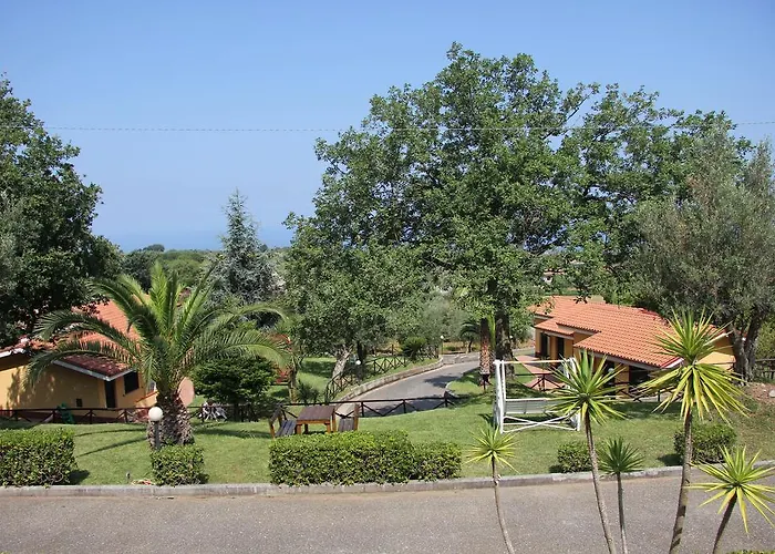 Borgo San Cosmo Tropea 4*