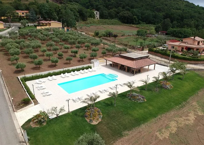 Borgo San Cosmo Tropea Bed & Breakfast Brattiro