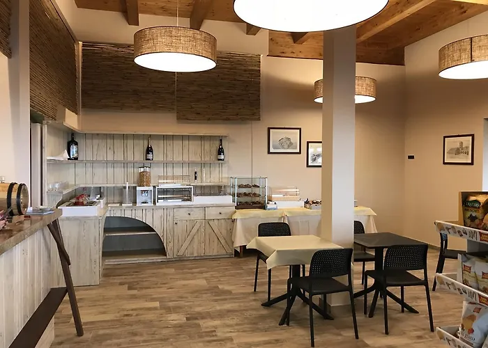 Borgo San Cosmo Tropea 4*