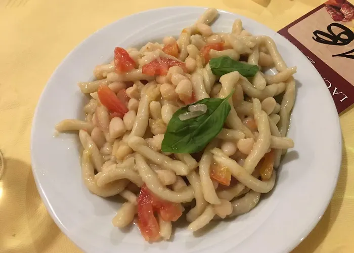 Borgo San Cosmo Tropea 4* Brattiro