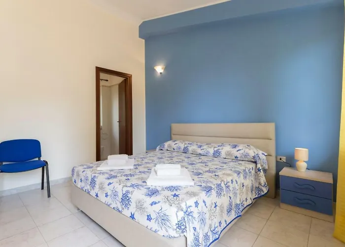 Borgo San Cosmo Tropea 4* Brattiro
